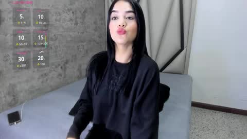 Luna online show from 05-12-26, 11:18