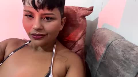Luna online show from 02-24-25, 04:16