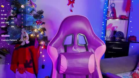 Luna online show from 11-27-25, 05:37