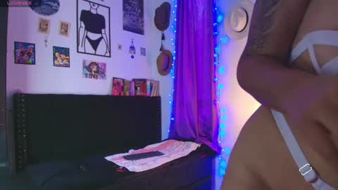Snapshot of luna__cute chatting on 06-27-26, 10:48 Luna online show from 06-27-26, 10:48