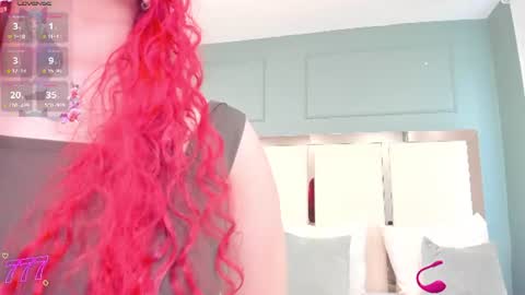 Luna online show from 06-20-26, 07:05