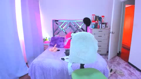 luna_analya online show from 11-01-25, 01:46