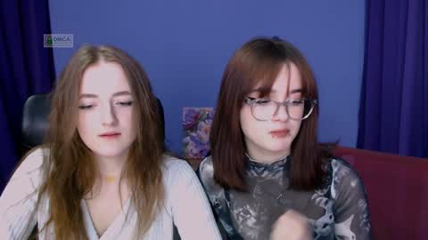 luna_berryy online show from 12-18-24, 11:40