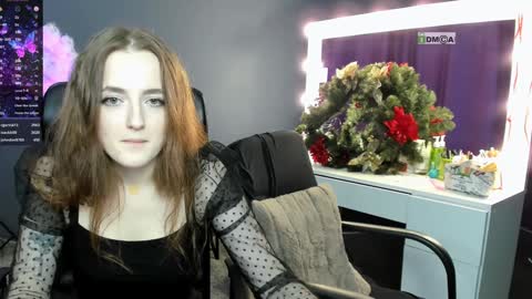 luna_berryy online show from 12-24-24, 04:55