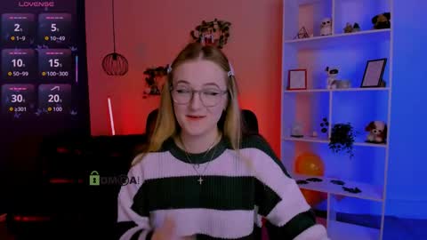 Snapshot of luna_berryy chatting on 04-12-26, 07:30 luna_berryy online show from 04-12-26, 07:30