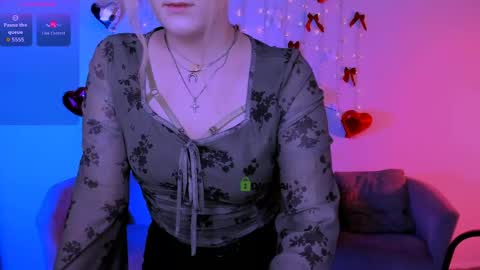 Snapshot of luna_berryy chatting on 04-15-26, 07:21 luna_berryy online show from 04-15-26, 07:21