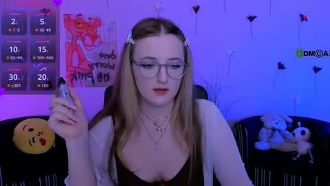 Snapshot of luna_berryy chatting on 04-29-26, 08:04 luna_berryy online show from 04-29-26, 08:04