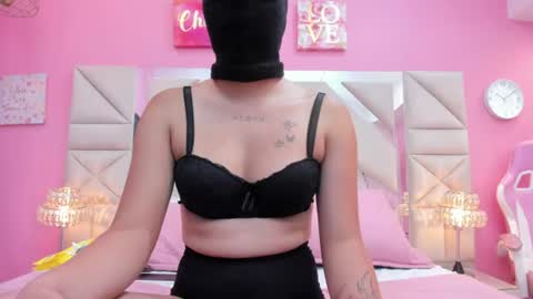 Snapshot of luna_black19 chatting on 07-25-26, 07:44 luna online show from 07-25-26, 07:44