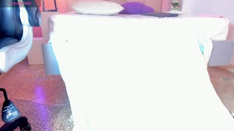 luna_bradley_ online show from 05-03-26, 01:28