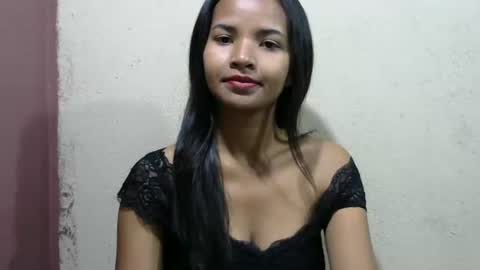 Laura online show from 03-14-26, 04:07