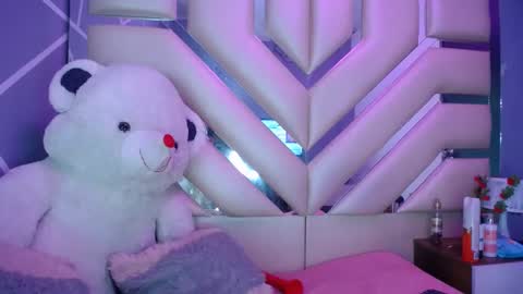 LUNA  online show from 01-16-25, 08:22