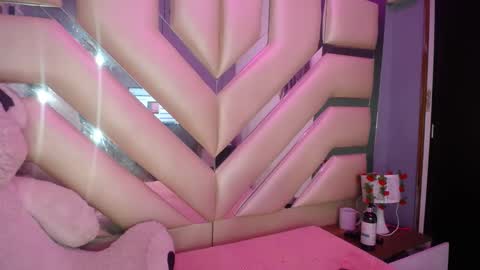 LUNA  online show from 02-13-25, 06:20