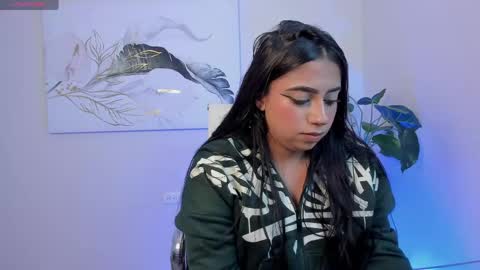 luna_cute14 online show from 05-02-26, 09:31