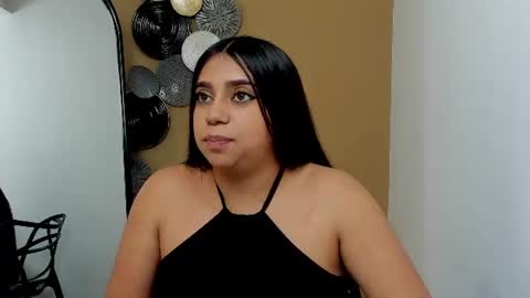 luna_cute14 online show from 06-19-26, 09:51