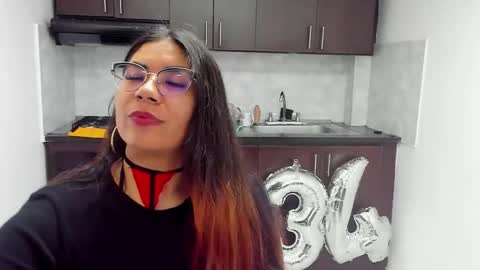 luna  online show from 01-28-25, 11:17