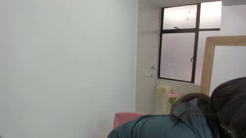 luna  online show from 05-01-26, 11:15