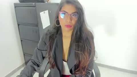 luna  online show from 06-22-26, 11:18