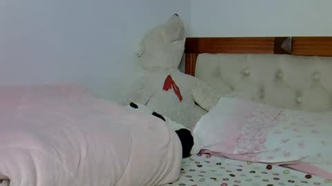 maskedmalkia online show from 06-04-26, 03:45