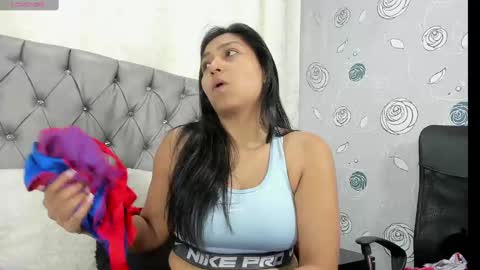 Luna Eva online show from 10-10-25, 02:38