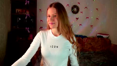 luna_evan online show from 02-25-26, 09:19