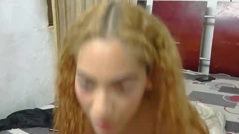 Snapshot of luna_fer88 chatting on 12-19-25, 07:54 luna fer online show from 12-19-25, 07:54