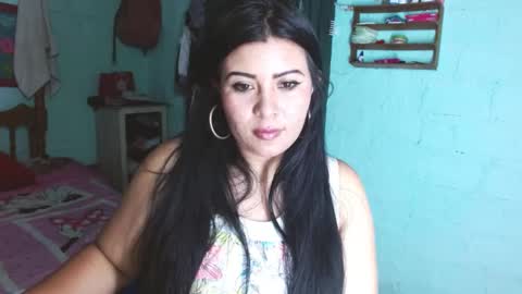 luna_india online show from 02-06-25, 07:29