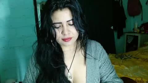 luna_india online show from 02-21-25, 09:34