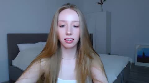 Luna online show from 01-15-25, 08:05