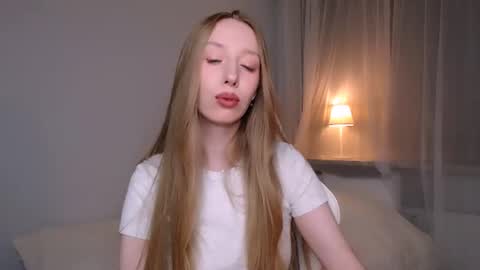 Snapshot of luna_insanity chatting on 06-18-26, 10:36 Luna online show from 06-18-26, 10:36