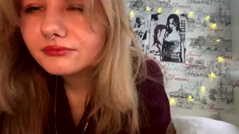 Luna online show from 02-16-26, 10:44
