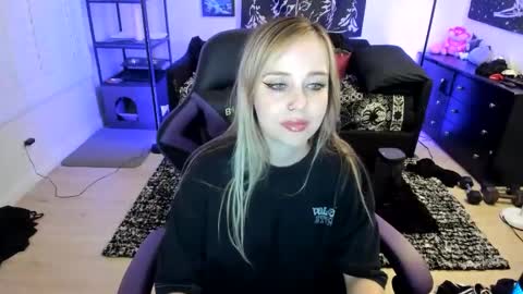 Luna online show from 05-02-26, 07:46