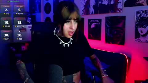 Luna online show from 05-08-26, 10:37