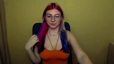 Snapshot of luna_lush_ chatting on 03-06-25, 07:25 Luna online show from 03-06-25, 07:25