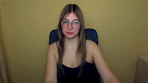 Luna online show from 10-13-25, 08:47