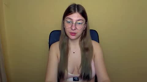 Luna online show from 11-03-25, 11:22