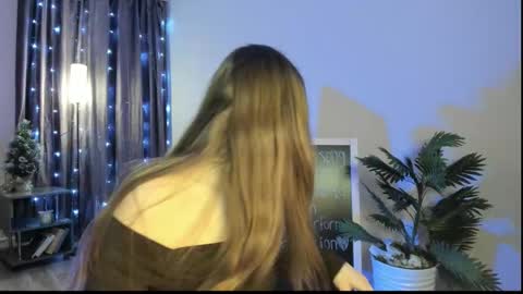 Luna online show from 01-13-26, 04:18