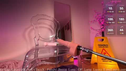 Luna Luuvz online show from 05-07-26, 04:07