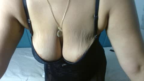 Luna  online show from 12-22-25, 12:24