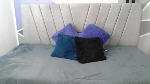 Snapshot of luna_merie chatting on 03-24-26, 12:54 Luna online show from 03-24-26, 12:54