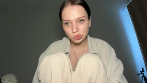 luna mona online show from 02-09-26, 01:04