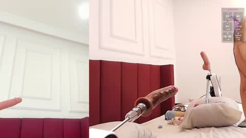 Snapshot of luna_monroe_ chatting on 02-12-25, 10:46 online show from 02-12-25, 10:46