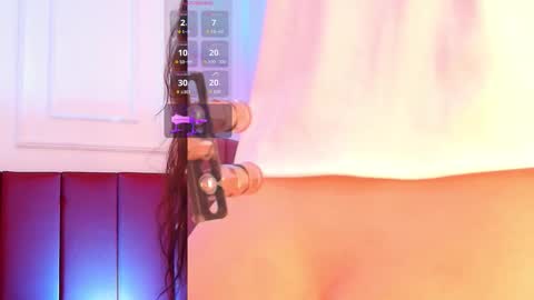 Snapshot of luna_monroe_ chatting on 02-18-26, 04:14 online show from 02-18-26, 04:14