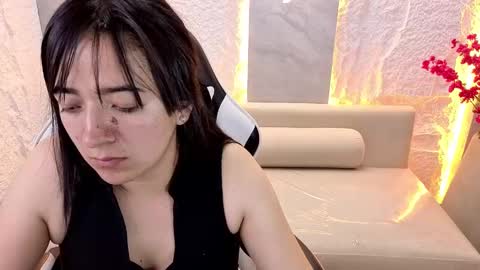 Luna online show from 09-25-25, 08:34