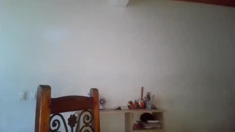 Snapshot of luna_nueva_ chatting on 08-02-26, 08:40 LUNA online show from 08-02-26, 08:40