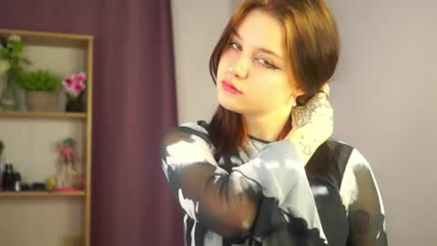 Luna online show from 05-10-26, 11:37