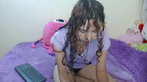 luna_rios69 online show from 04-09-26, 04:34