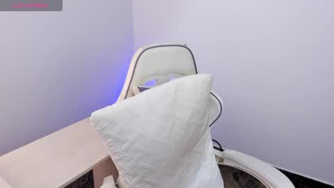 luna rose online show from 06-07-26, 12:48