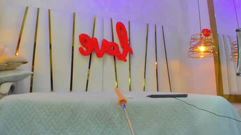 Luna online show from 02-22-26, 05:00