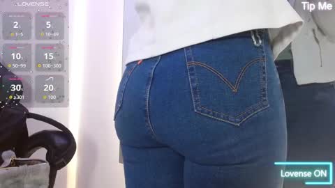 luna_starr69 online show from 02-04-26, 01:06