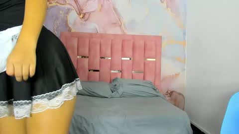 Luna  online show from 02-05-25, 12:06